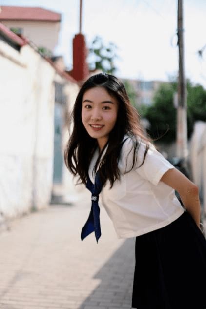 二中喜報 祝賀 二中烙印終身發(fā)展 追求卓越永不止步